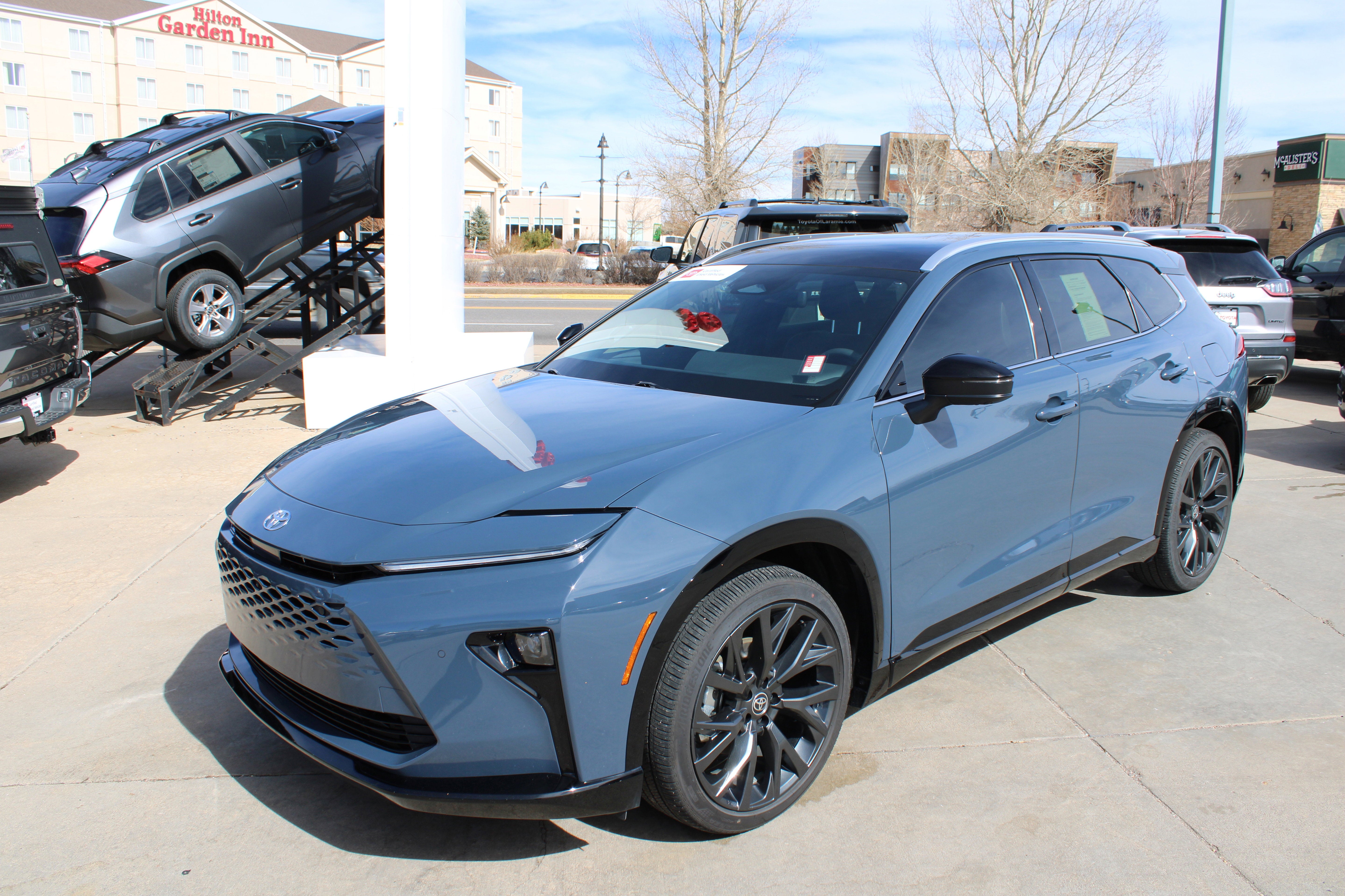 2025 Toyota Crown Signia Limited