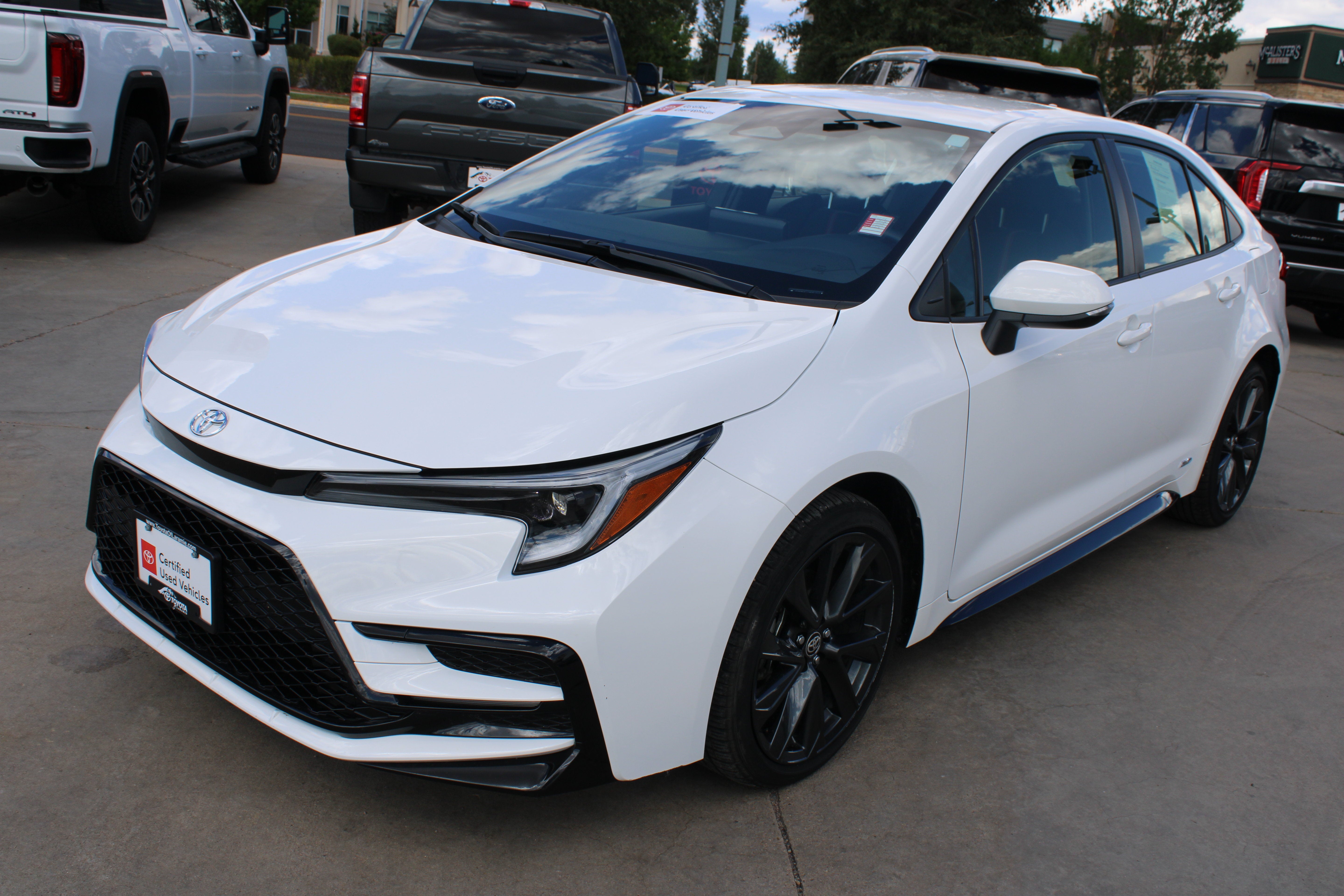 2026 Toyota Corolla Hybrid SE