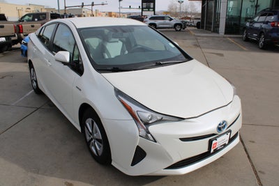2016 Toyota Prius Three Touring