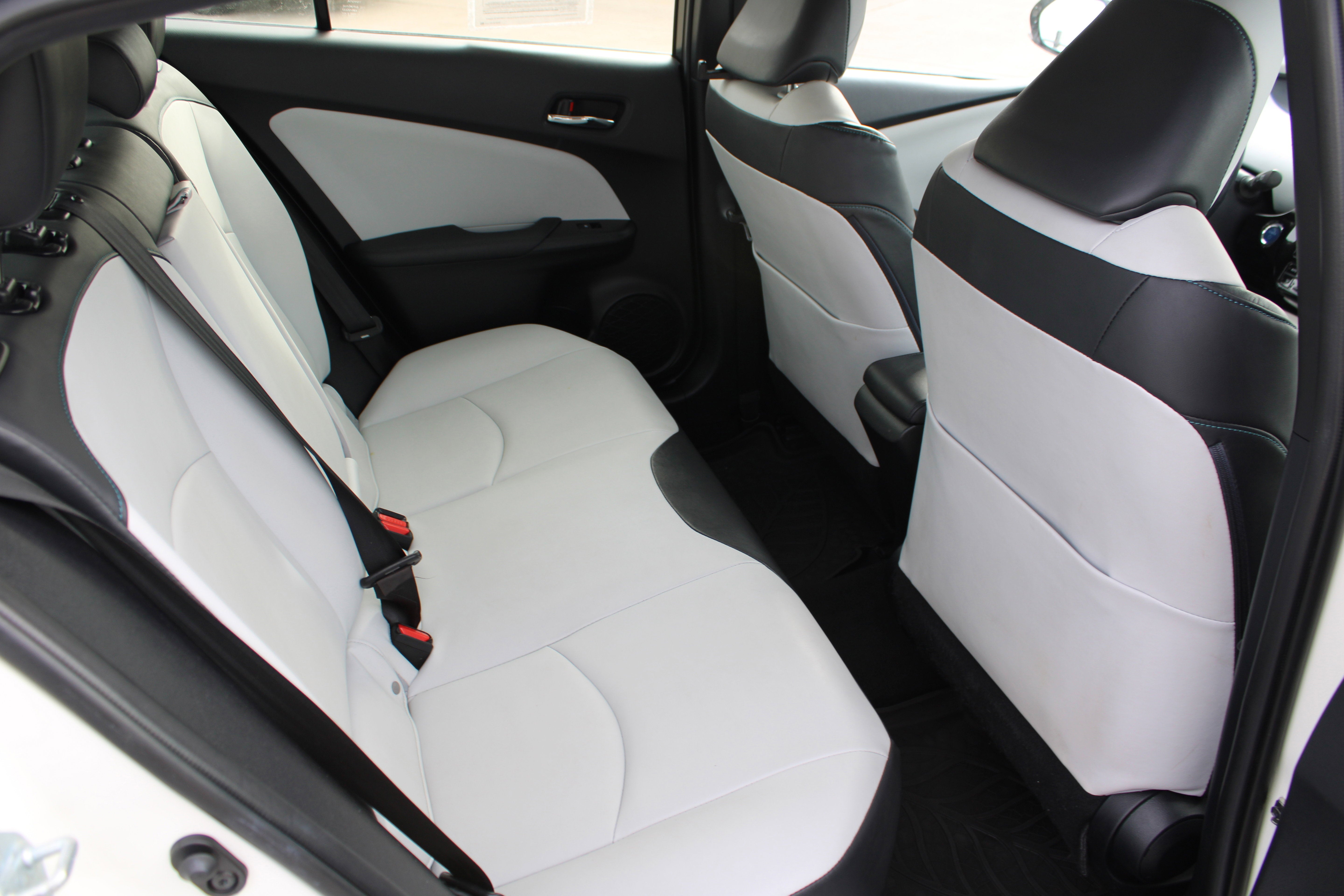 2016 Toyota Prius Three Touring