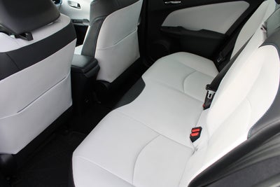 2016 Toyota Prius Three Touring