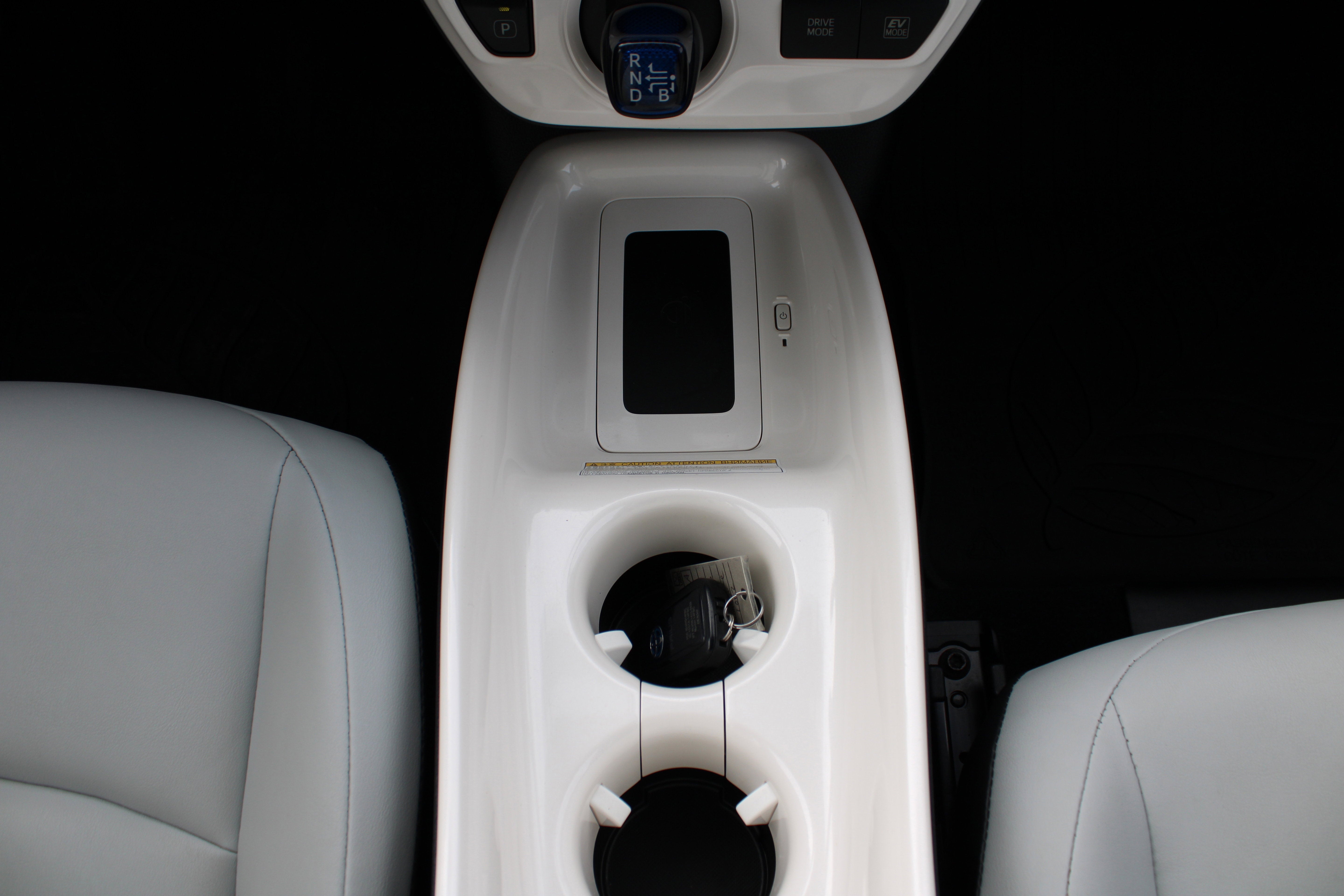 2016 Toyota Prius Three Touring