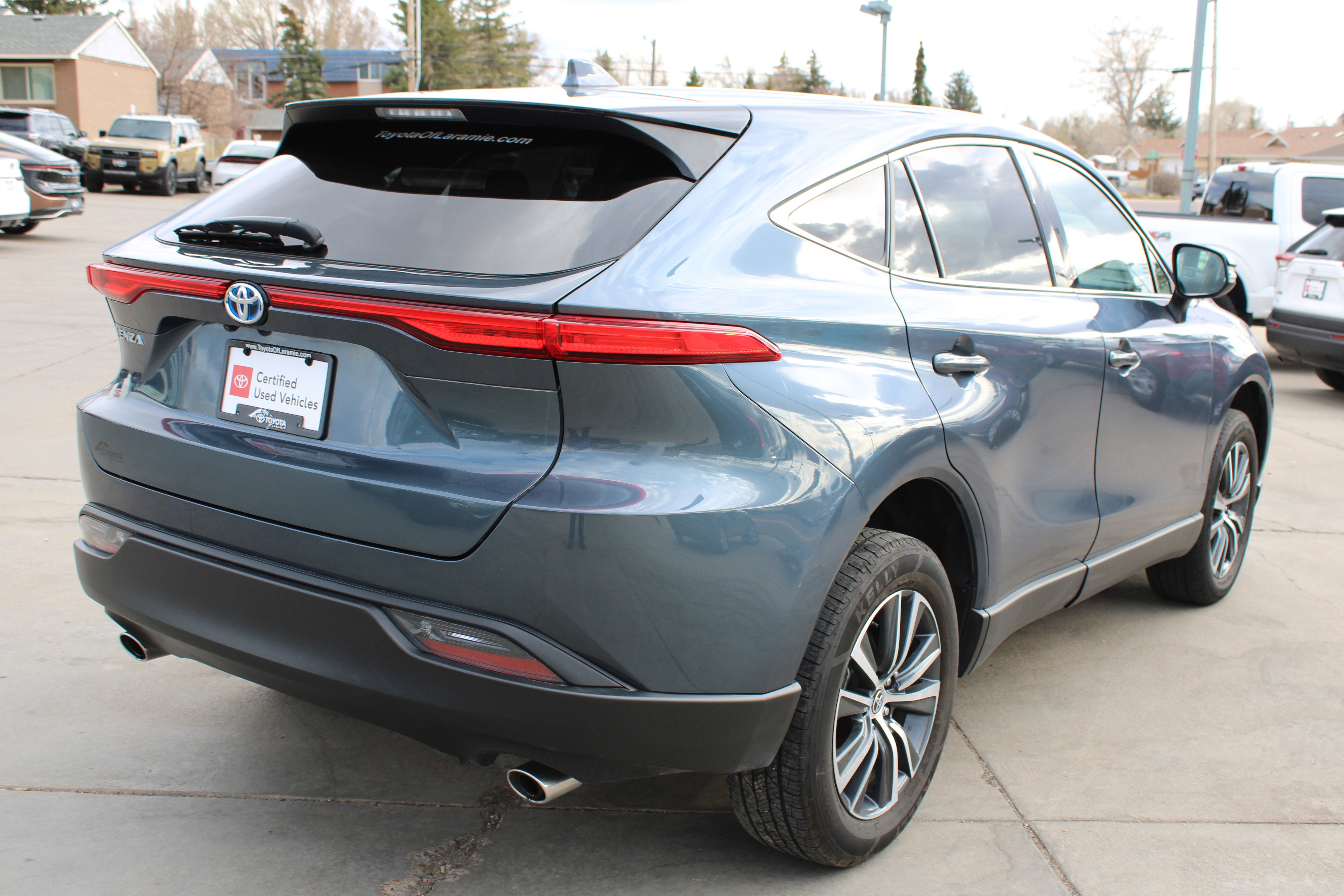 2024 Toyota Venza LE