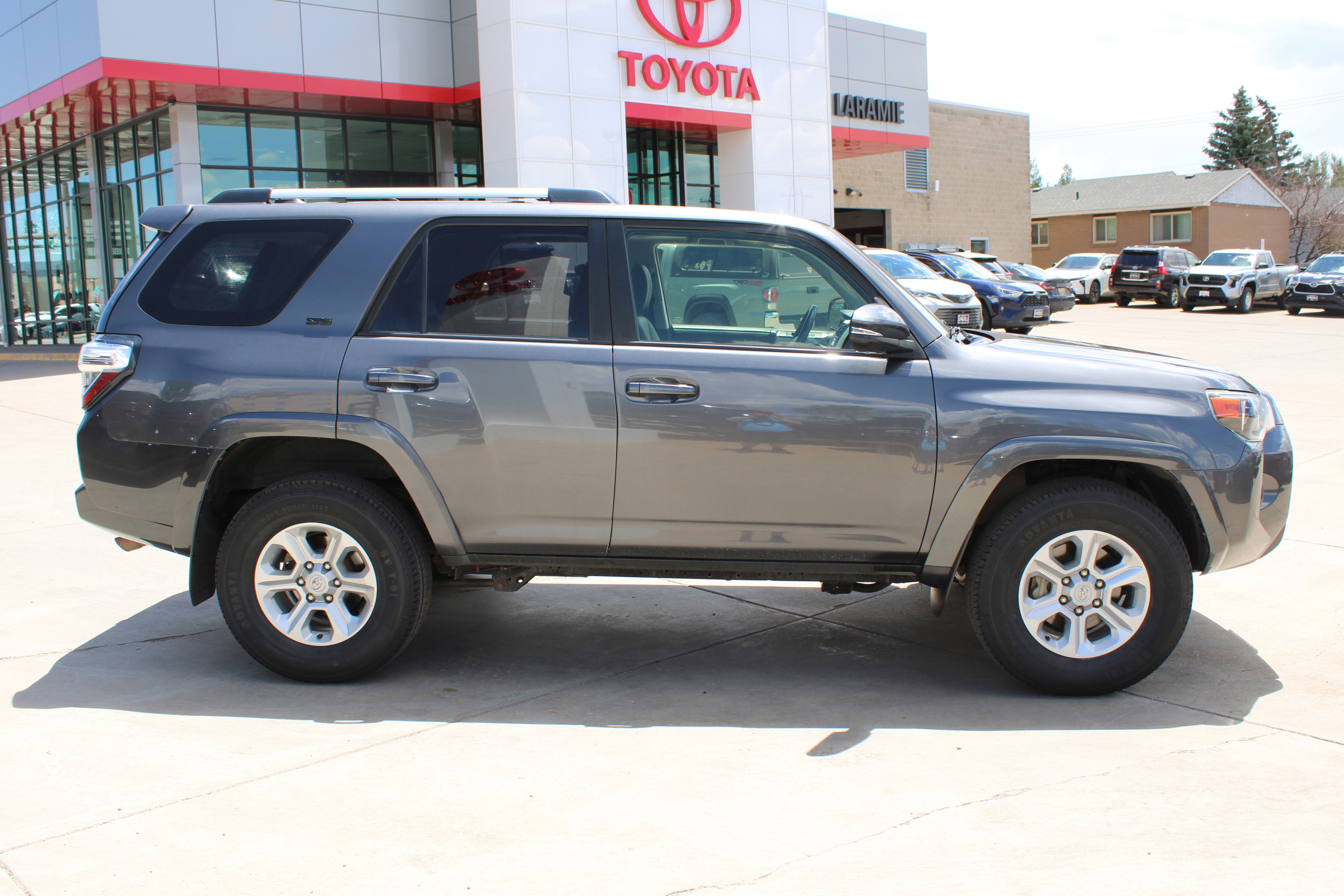2022 Toyota 4Runner SR5 Premium