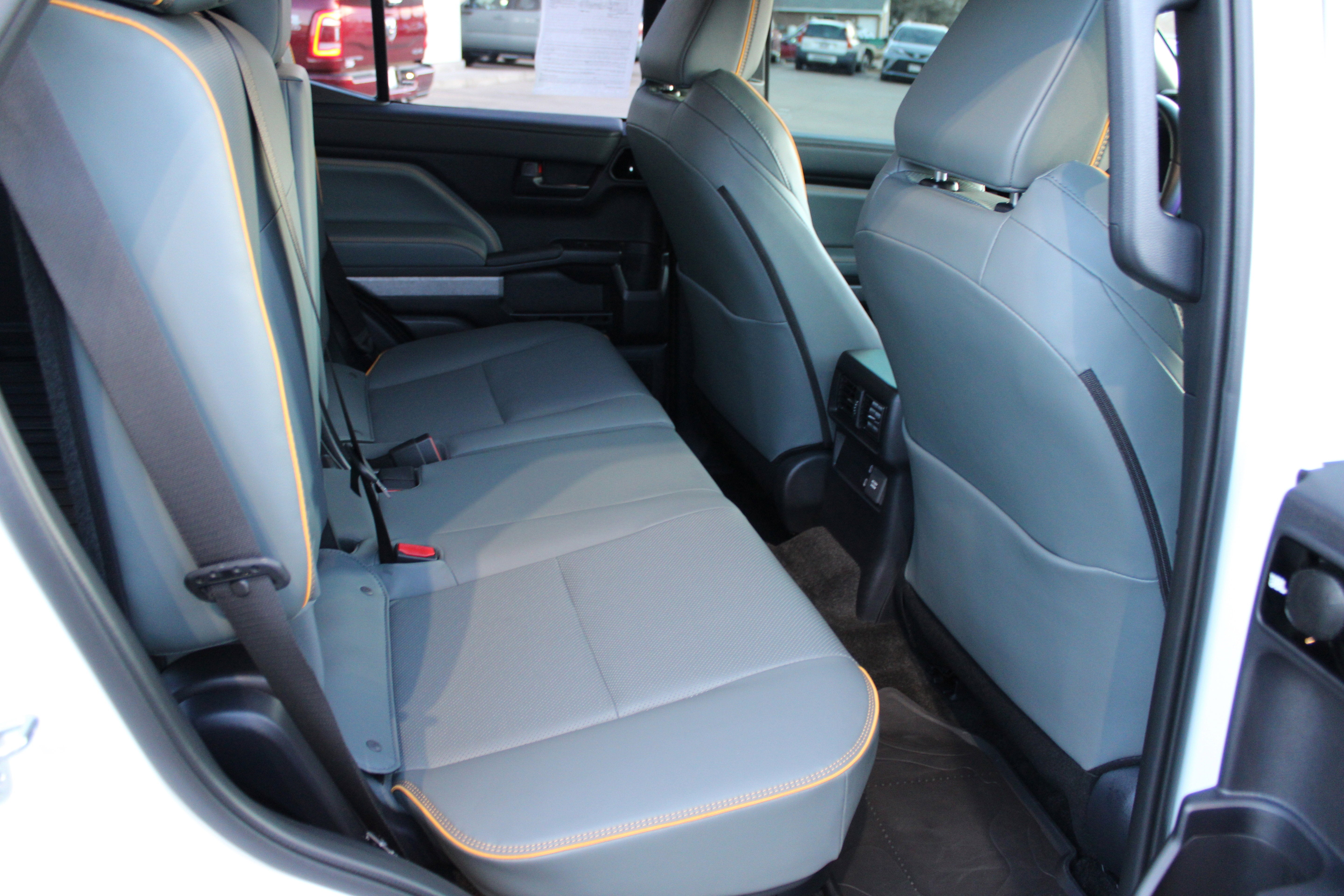 2025 Toyota 4Runner Hybrid Trailhunter