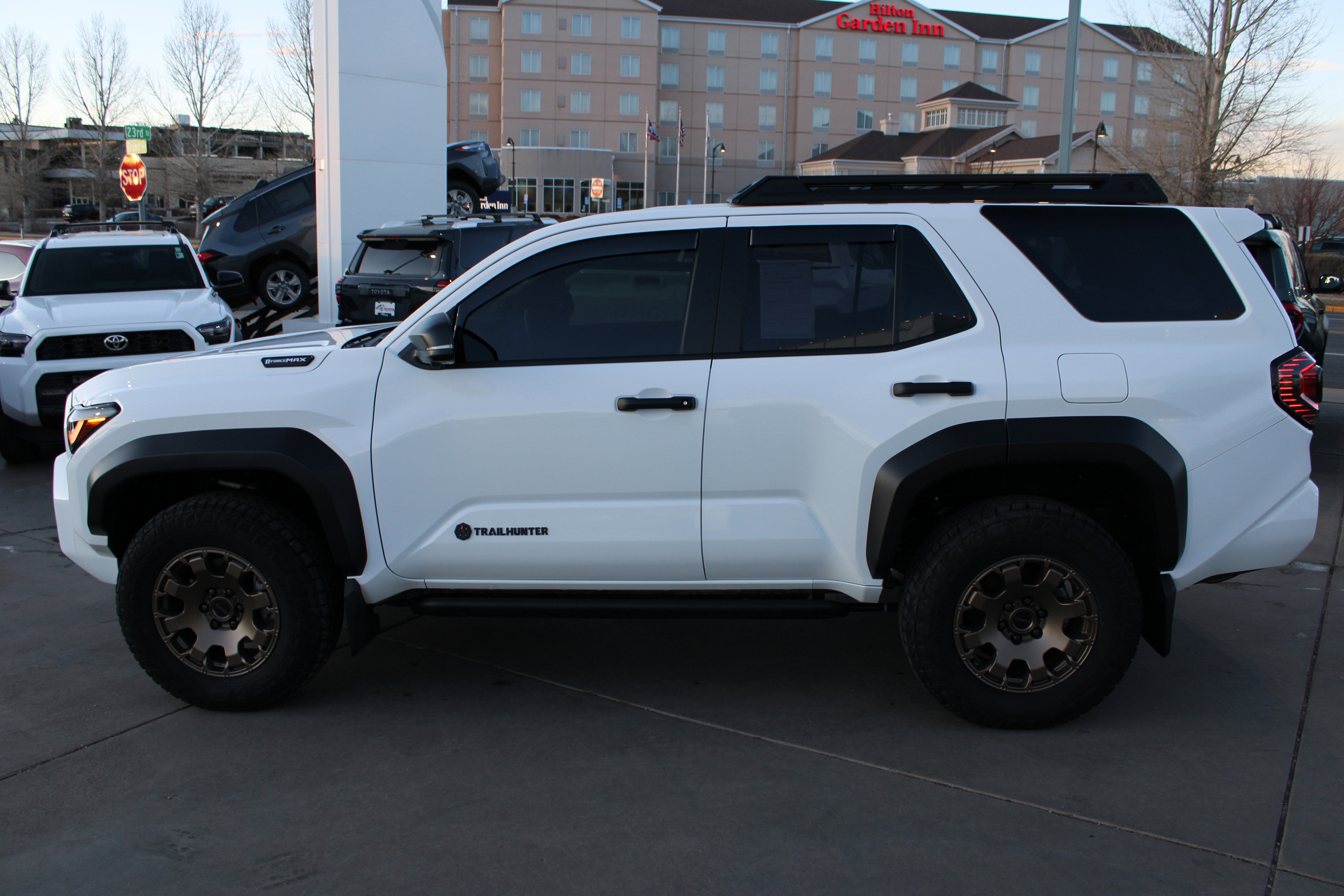 2025 Toyota 4Runner Hybrid Trailhunter
