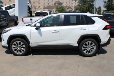 2025 Toyota RAV4 XLE Premium