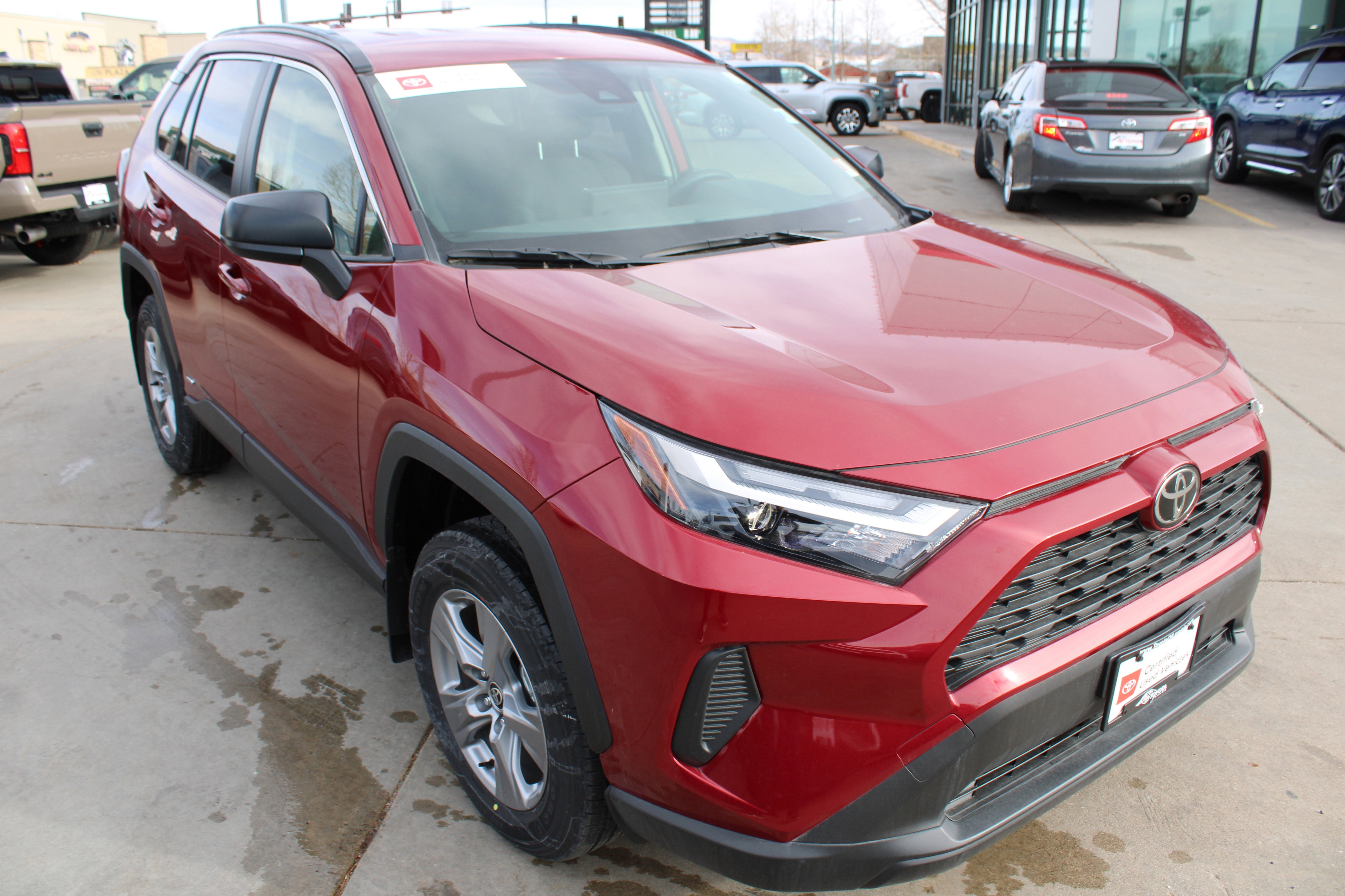 2025 Toyota RAV4 Hybrid LE