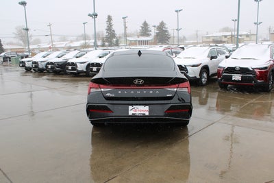 2025 Hyundai Elantra Hybrid Limited