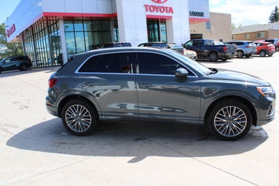 2022 Audi Q3 Premium