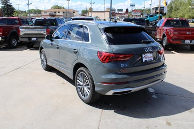 2022 Audi Q3 Premium