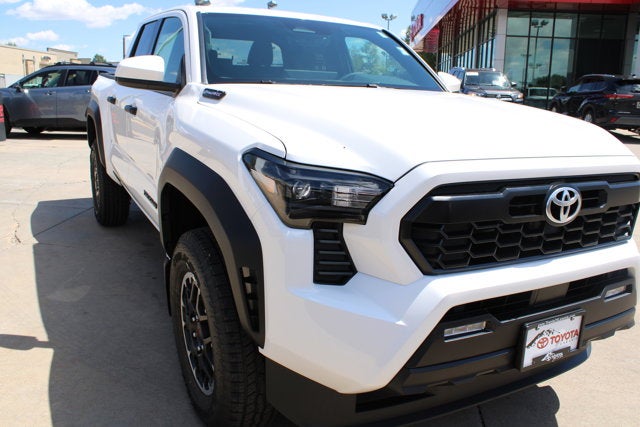 2025 Toyota Tacoma i-FORCE MAX TRD Off-Road i-FORCE MAX