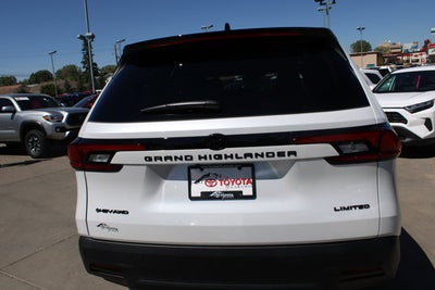 2026 Toyota Grand Highlander Hybrid Hybrid Nightshade
