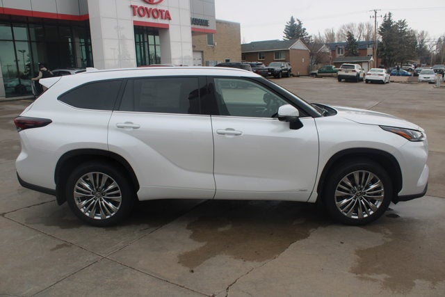 2026 Toyota Highlander Hybrid Hybrid Platinum
