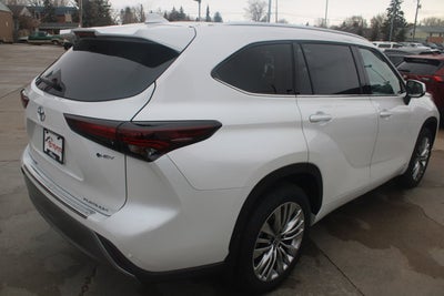 2026 Toyota Highlander Hybrid Hybrid Platinum