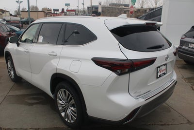 2026 Toyota Highlander Hybrid Hybrid Platinum