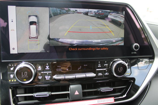 2026 Toyota Highlander Hybrid Hybrid Platinum
