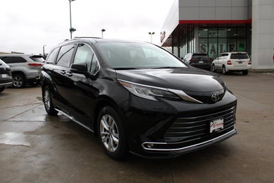 2026 Toyota Sienna Limited