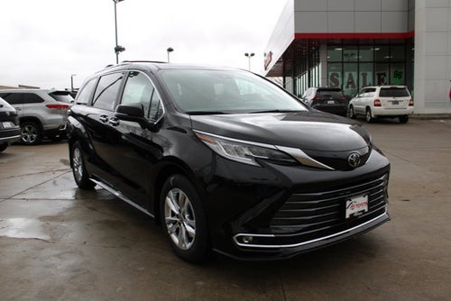 2026 Toyota Sienna Limited