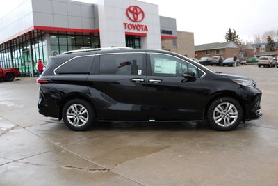 2026 Toyota Sienna Limited