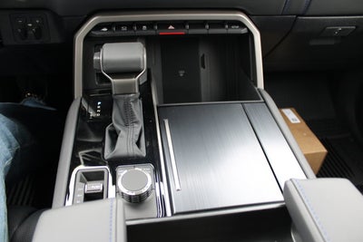 2026 Toyota Tundra i-FORCE MAX Platinum i-FORCE MAX