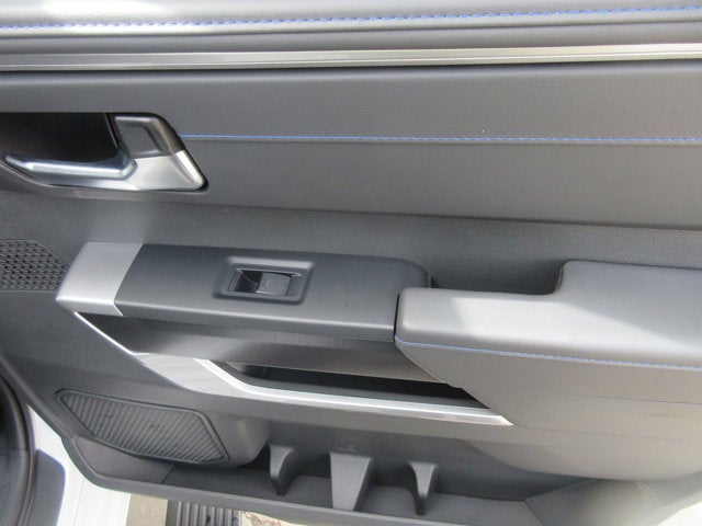 2025 Toyota Tundra i-FORCE MAX Platinum i-FORCE MAX