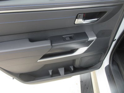 2025 Toyota Tundra i-FORCE MAX Platinum i-FORCE MAX