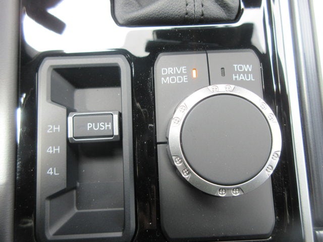 2025 Toyota Tundra i-FORCE MAX Platinum i-FORCE MAX