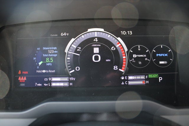 2026 Toyota Tundra i-FORCE MAX Platinum i-FORCE MAX