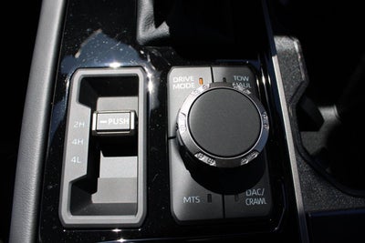 2026 Toyota Tundra i-FORCE MAX Platinum i-FORCE MAX