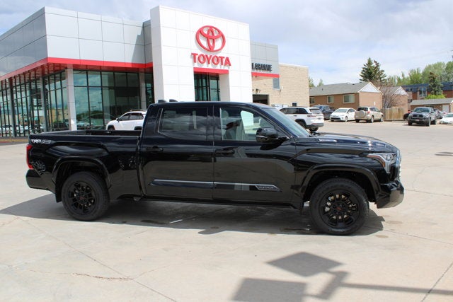 2026 Toyota Tundra i-FORCE MAX Platinum i-FORCE MAX