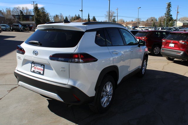 2026 Toyota Corolla Cross LE