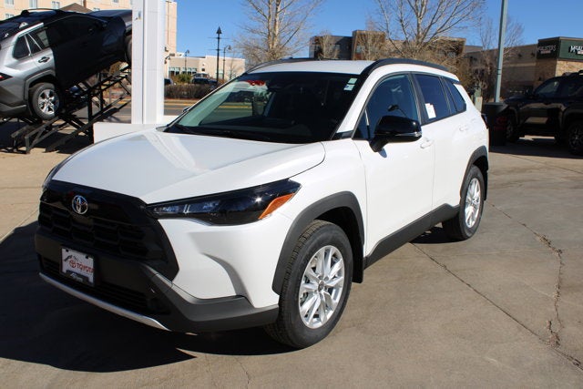 2026 Toyota Corolla Cross LE