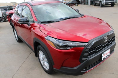 2026 Toyota Corolla Cross LE