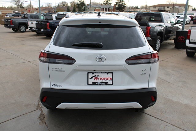 2026 Toyota Corolla Cross LE