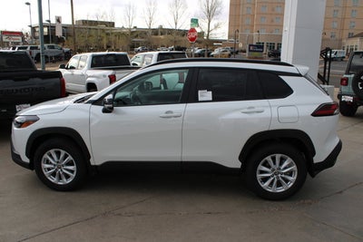 2026 Toyota Corolla Cross LE