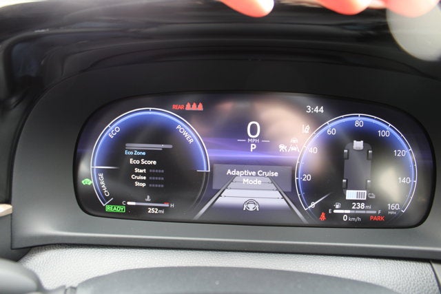 2025 Toyota Toyota Crown Signia Limited