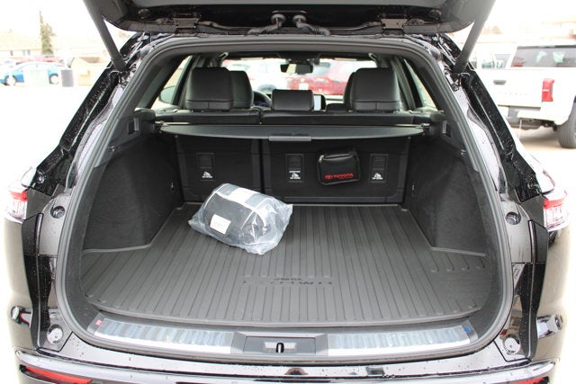 2025 Toyota Toyota Crown Signia Limited