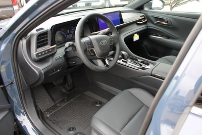 2026 Toyota Toyota Crown Signia XLE