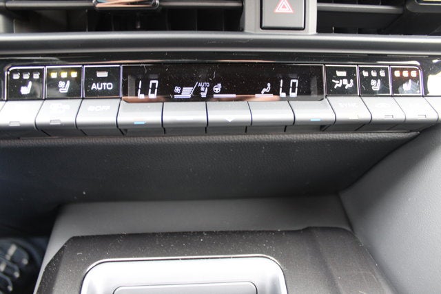 2026 Toyota Toyota Crown Signia XLE