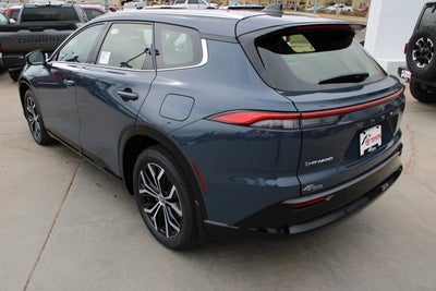 2026 Toyota Toyota Crown Signia XLE