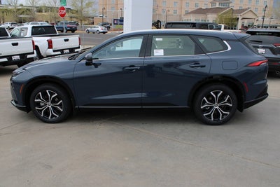 2026 Toyota Toyota Crown Signia XLE