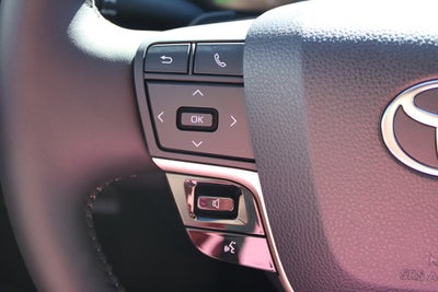 2026 Toyota Toyota Crown Signia Limited