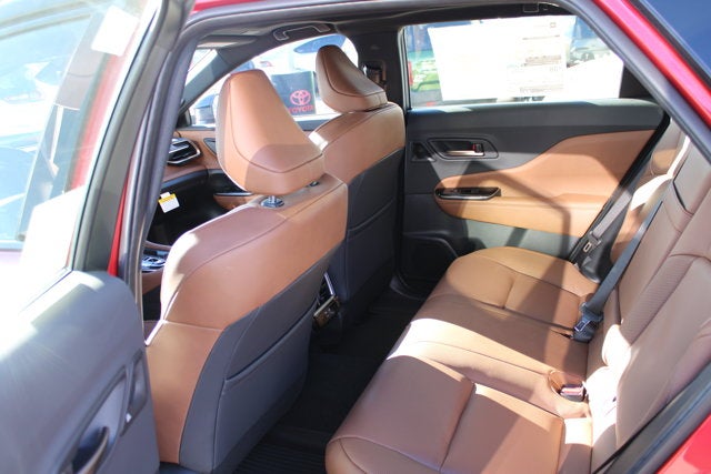 2026 Toyota Toyota Crown Signia Limited