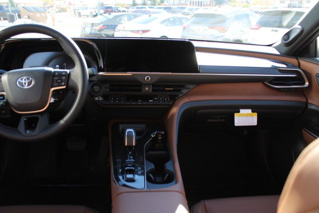 2026 Toyota Toyota Crown Signia Limited