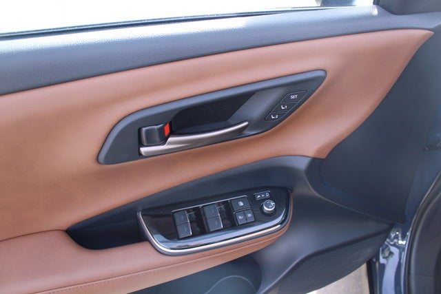 2026 Toyota Toyota Crown Signia XLE