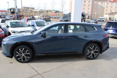 2026 Toyota Toyota Crown Signia XLE