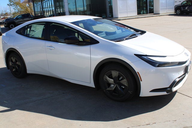 2026 Toyota Prius Plug-in Hybrid SE