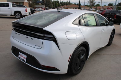 2027 Toyota Prius Plug-in Hybrid SE