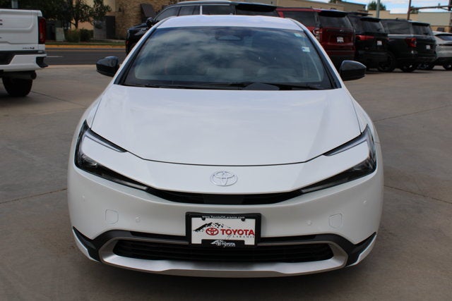 2027 Toyota Prius Plug-in Hybrid SE